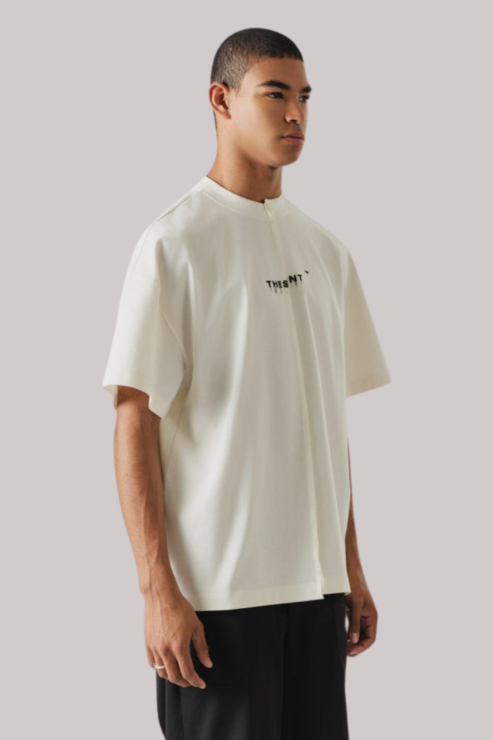 CAMISETA THE SAINT OVER VITRUVIAN ROBOT