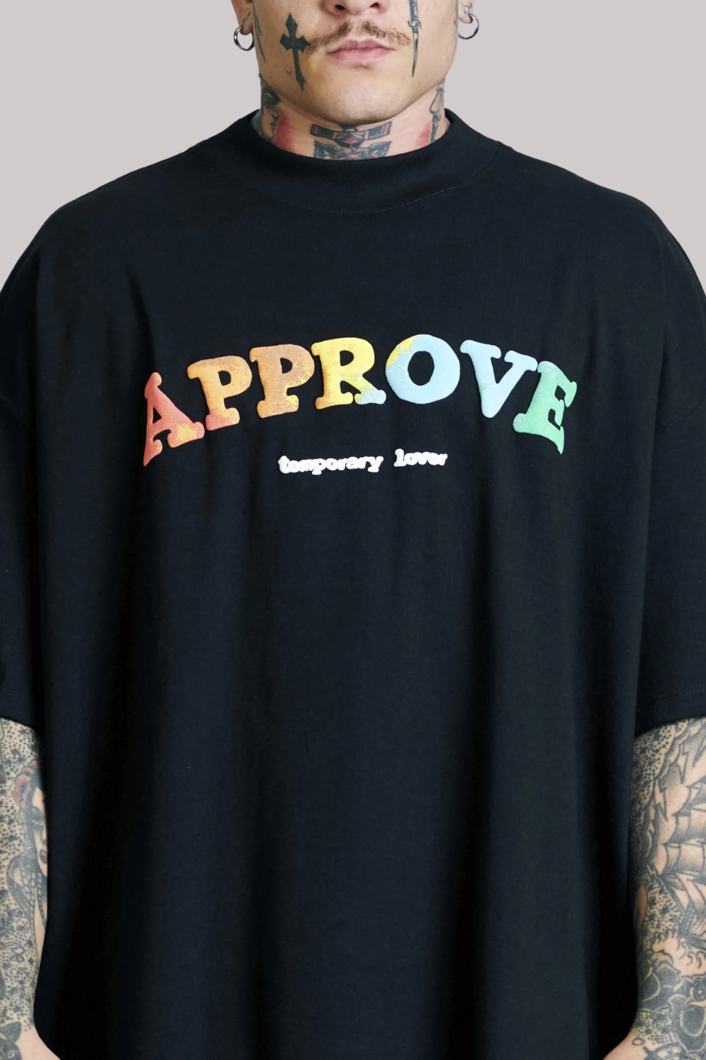 CAMISETA APPROVE HUGE NEW RAINBOW