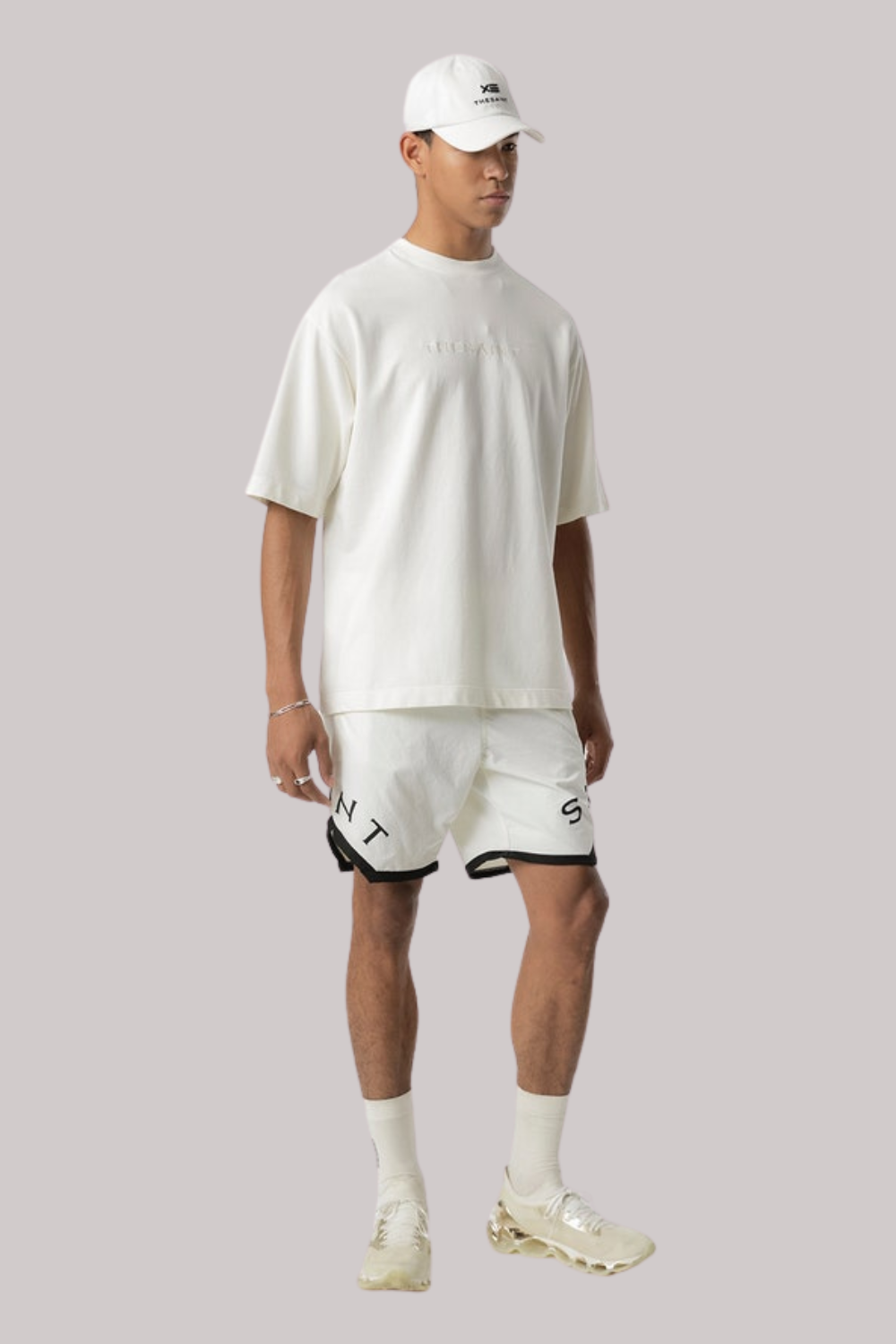 CAMISETA THE SAINT BASIC EMBROIDERY