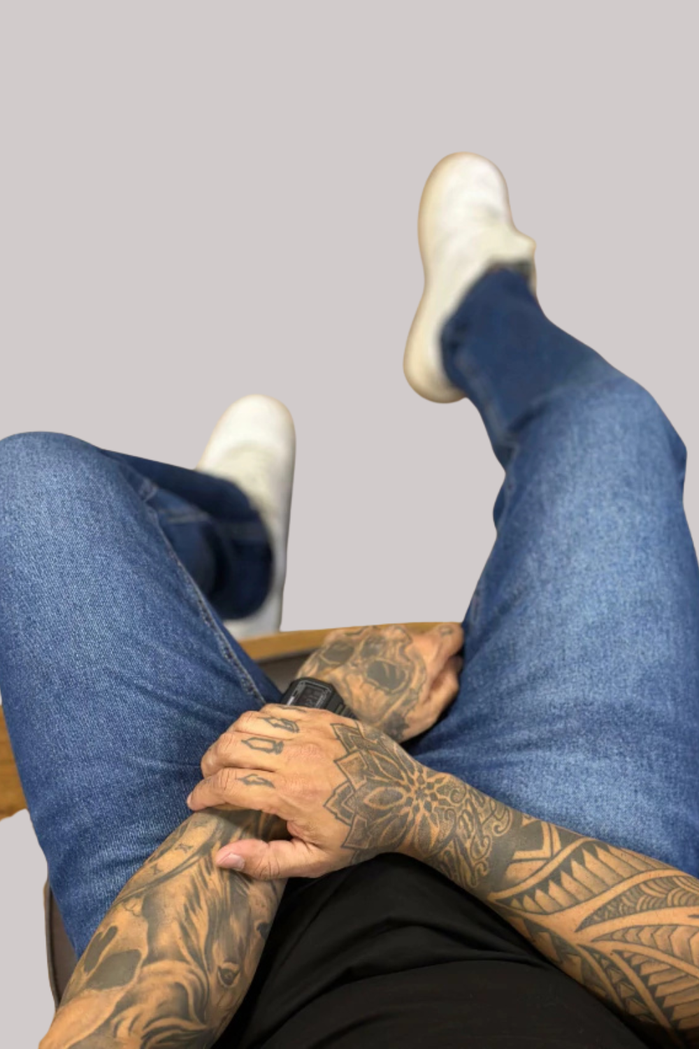 CALÇA JEANS LLEVA RETA BÁSICA DETALHE LLERT009