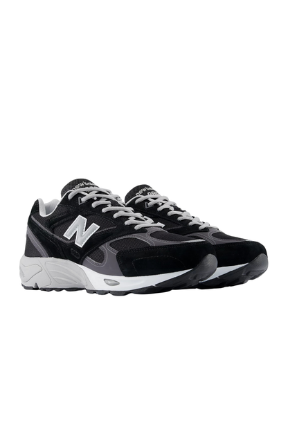 TÊNIS NEW BALANCE 880R U880R8EU