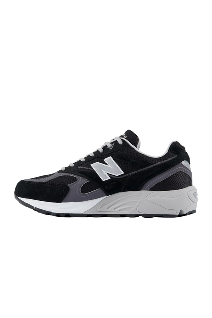 TÊNIS NEW BALANCE 880R U880R8EU