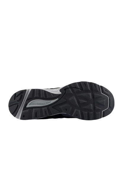 TÊNIS NEW BALANCE 880R U880R8EU