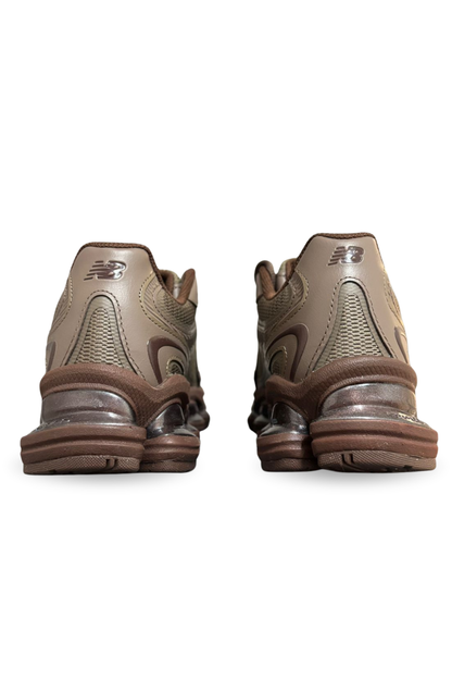 TÊNIS NEW BALANCE 2000 U20004EY MARROM