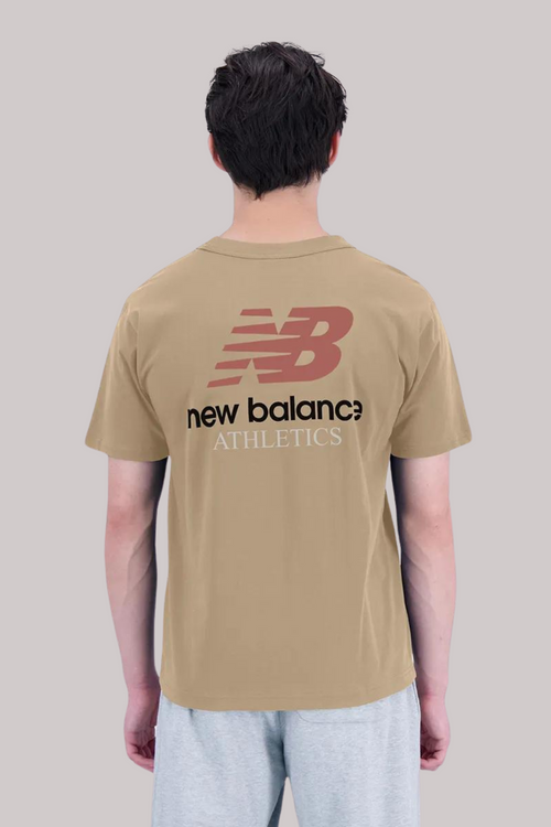 CAMISETA NEW BALANCE ATHLETICS GRAPHIC