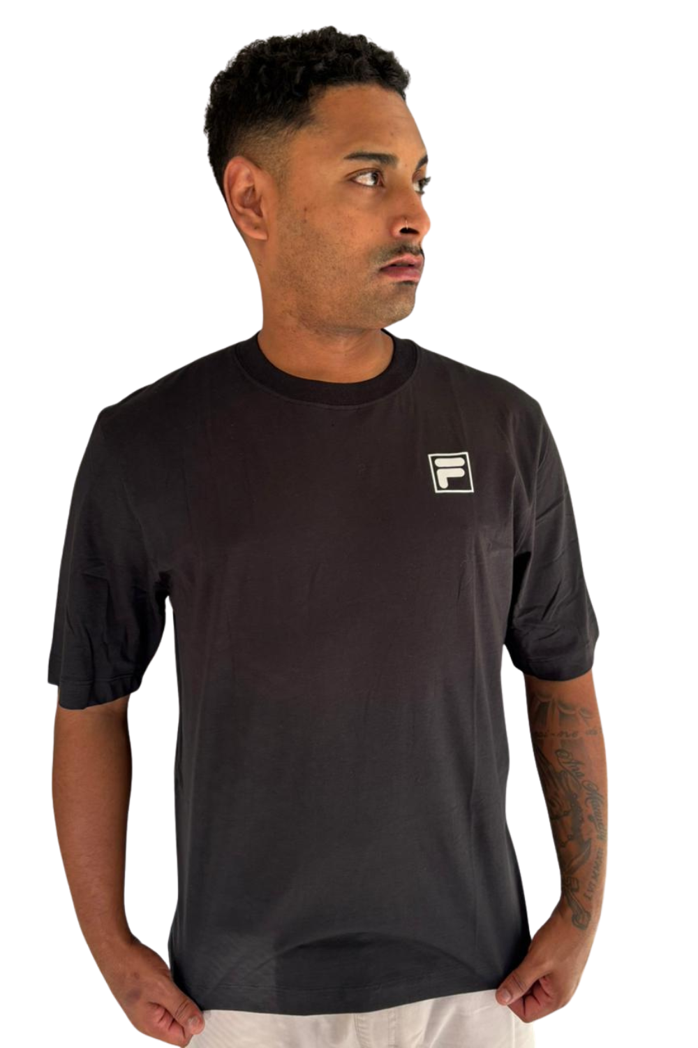 CAMISETA FILA OVERSIZED BORN IN BIELLA GRAPHIC F11SP00040PT