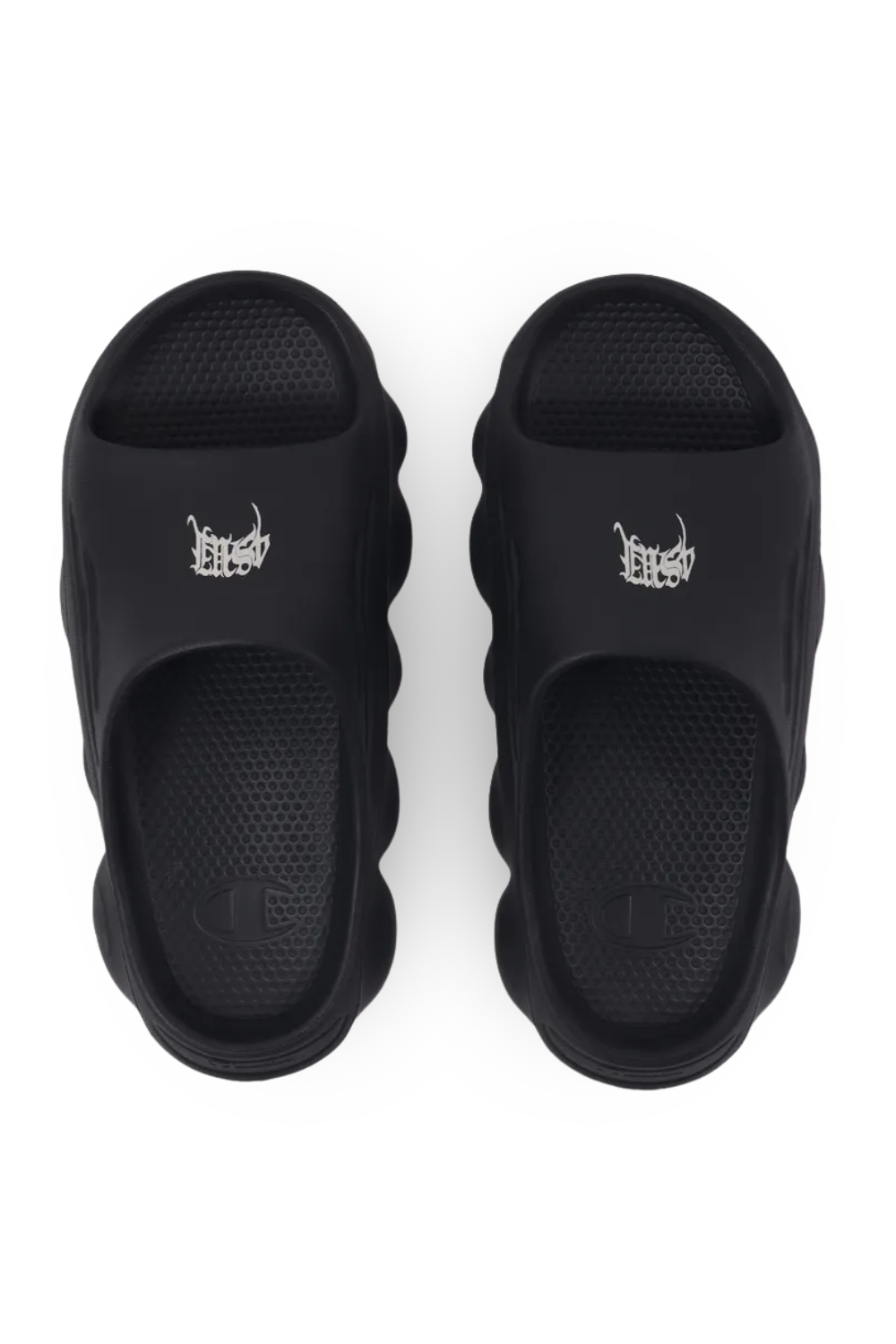 CHINELO IPO SLIDE CHAMPION X SUFGANG CP0006