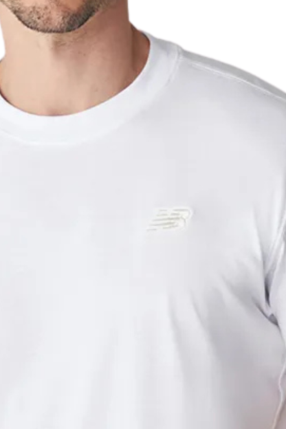 CAMISETA NEW BALANCE ESSENTIALS SL MT43906B.WT
