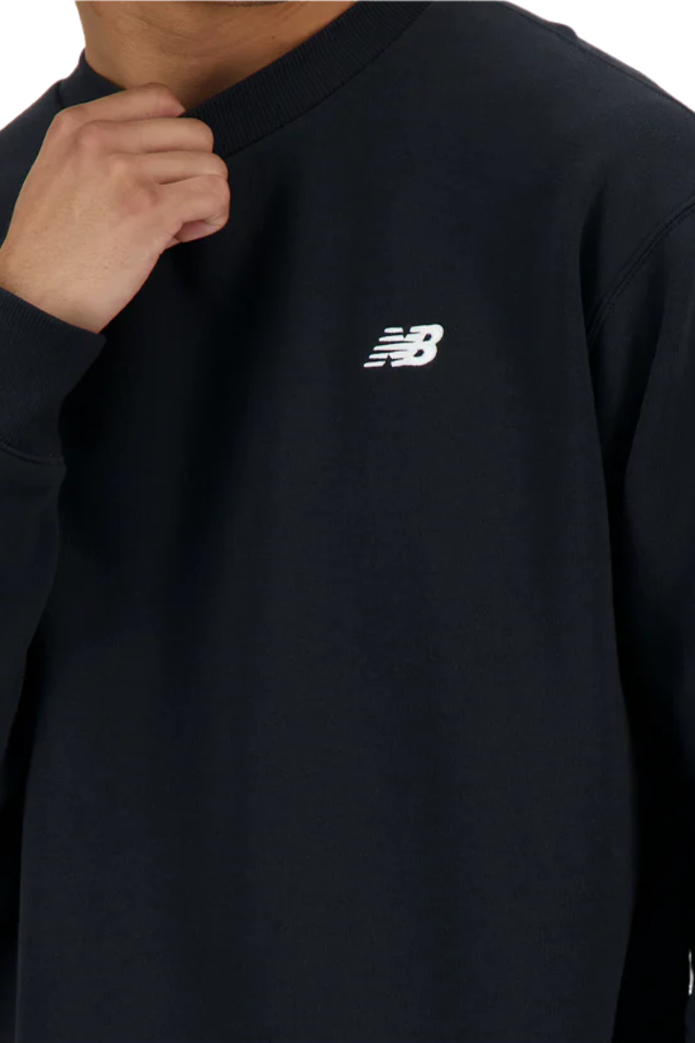 MOLETOM NEW BALANCE ESSENTIAL MT41510B.BK