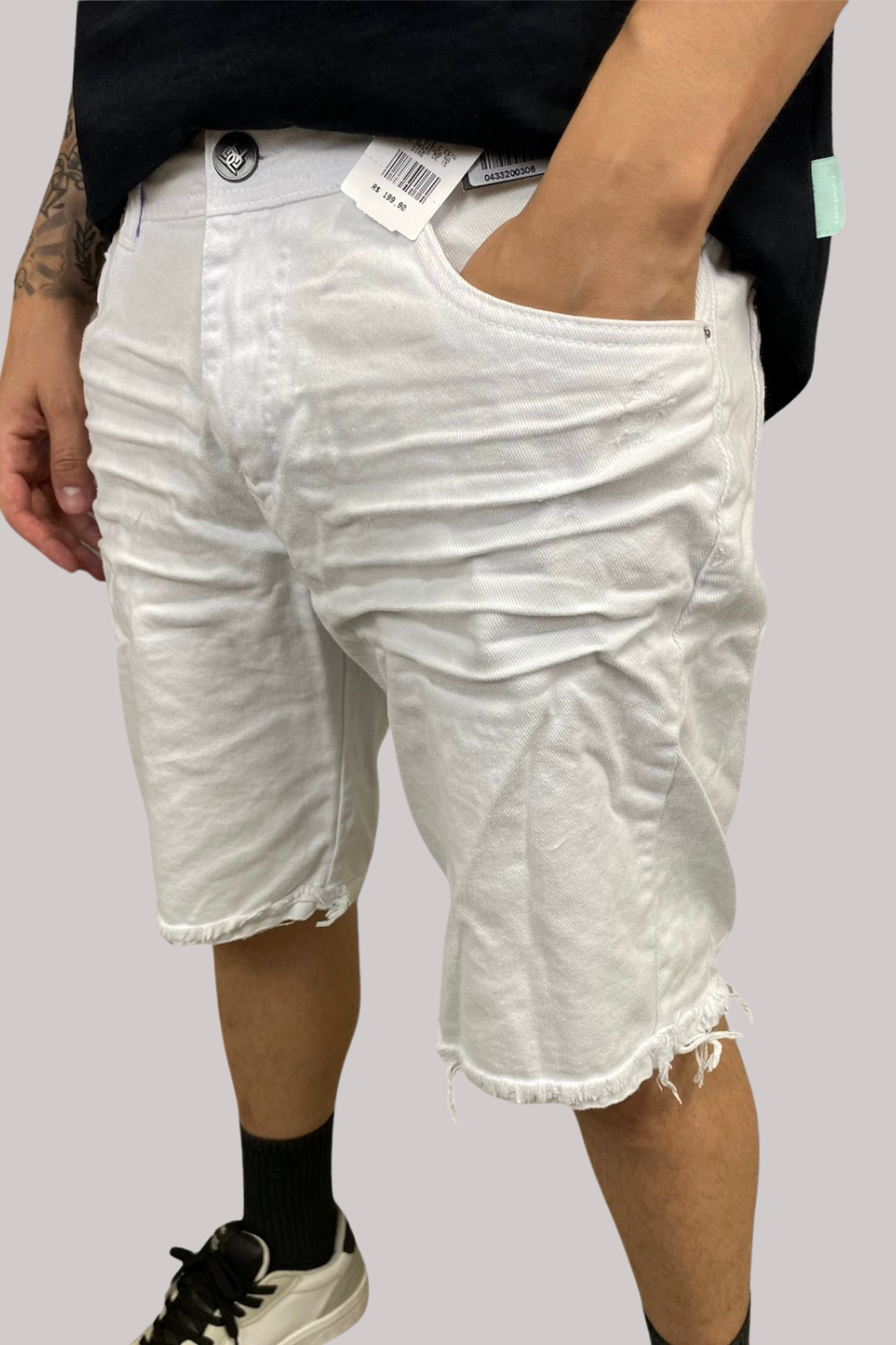 BERMUDA DEGRANT SARJA AMASSADO S/ RASGO BRANCO