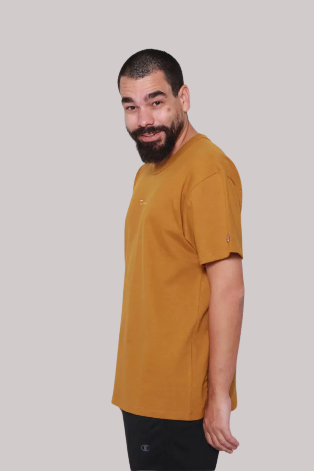 CAMISETA CHAMPION HERITAGE BORDADA