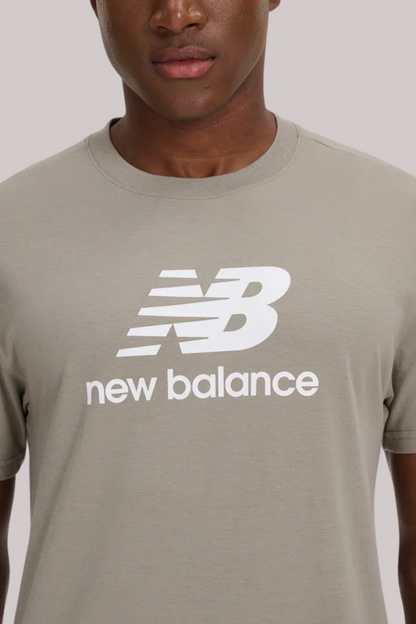 CAMISETA NEW BALANCE ESSENTIALS