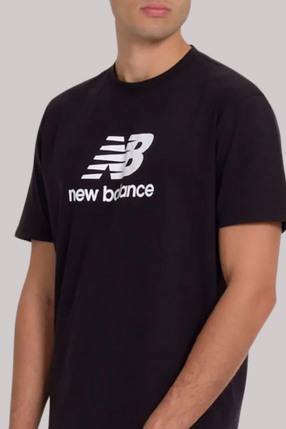 CAMISETA NEW BALANCE ESSENTIALS