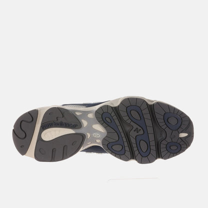 Tênis New Balance 1000 bege claro/marinho