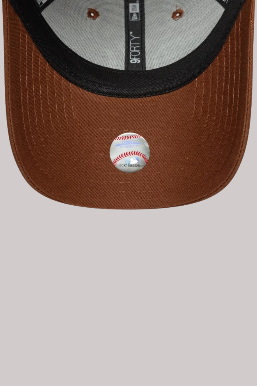 BONÉ NEW ERA LEAGUE ESSENTIAL 9FORTY NEW YORK YANKEES 60691396C013