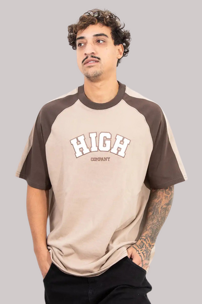 CAMISETA HIGH OVERSIZED COLLEGE TEE