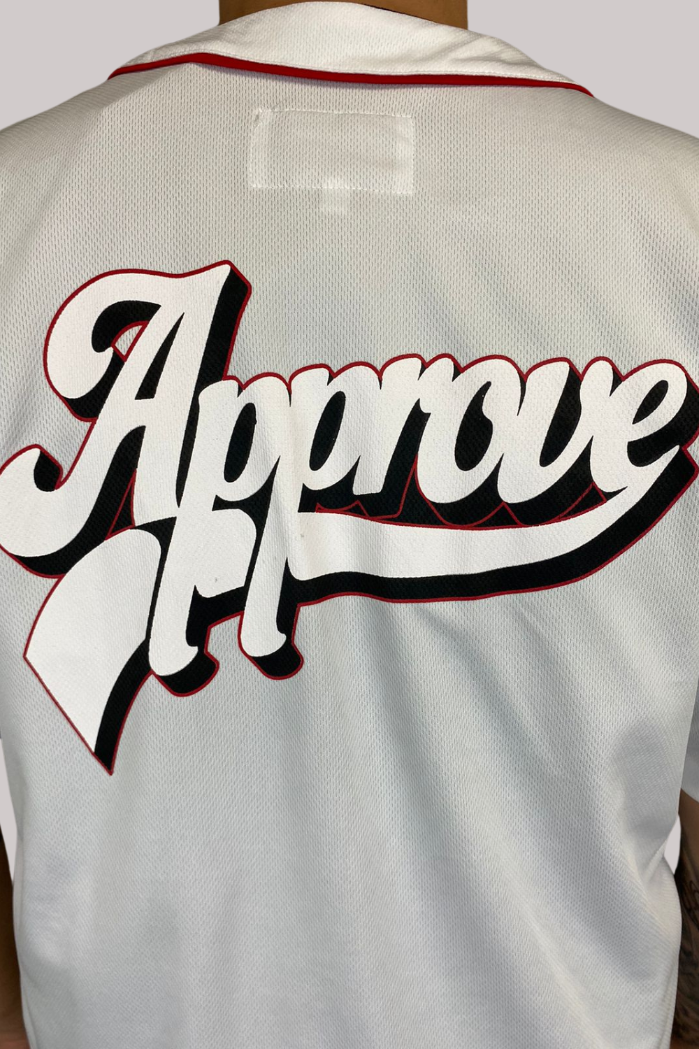 CAMISETA APPROVE BOLD HOME RUN BOTÃO