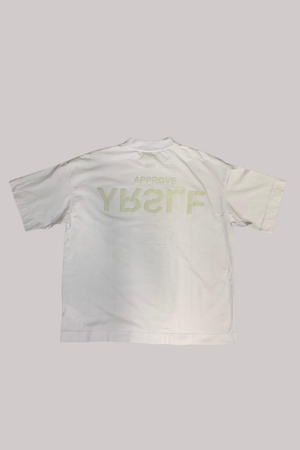 CAMISETA APPROVE HUGE YRSLF INVERSE