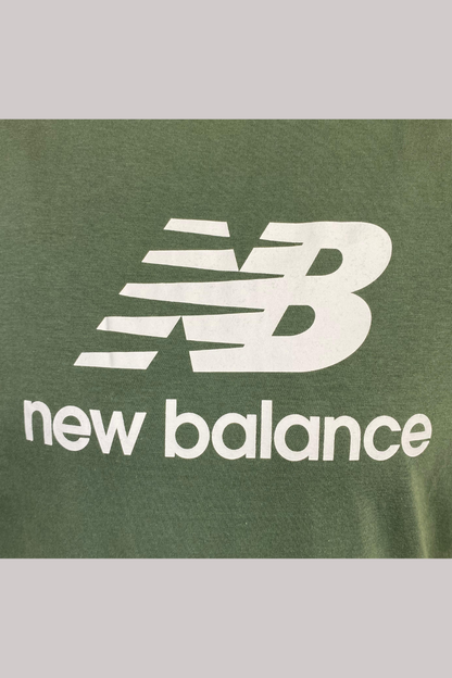 CAMISETA NEW BALANCE ESSENTIALS